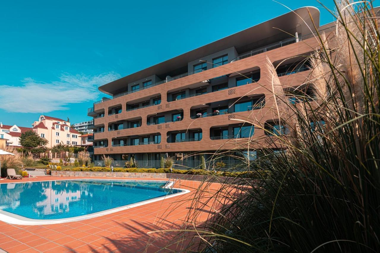 Nobile Apartment - Coral Residence Complex With Parking & Pool Várna Kültér fotó